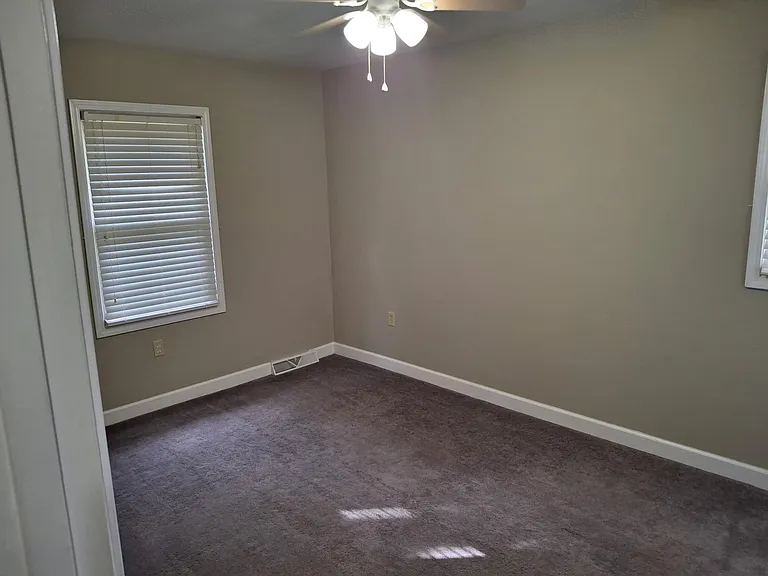 Bedroom 3 (11x14)