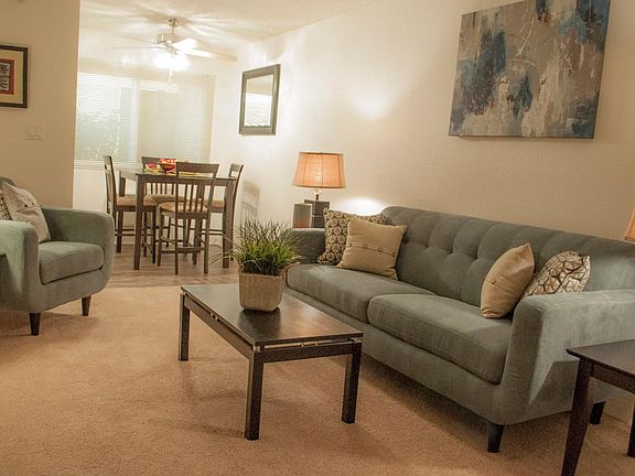 4th image of 11123 Aqua Vista St APT 231