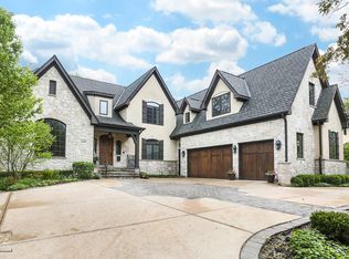 1221 Maple Ave, Downers Grove, IL 60515