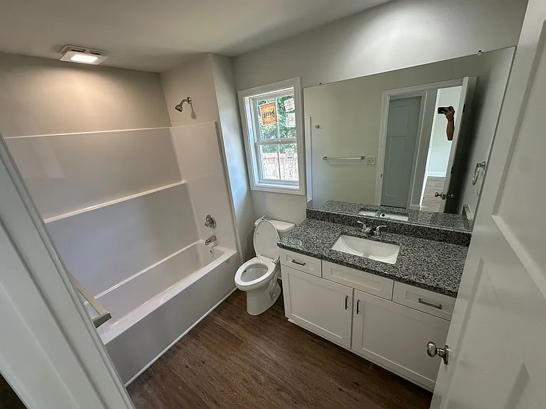 25 Wyatt Ln — Photo 4