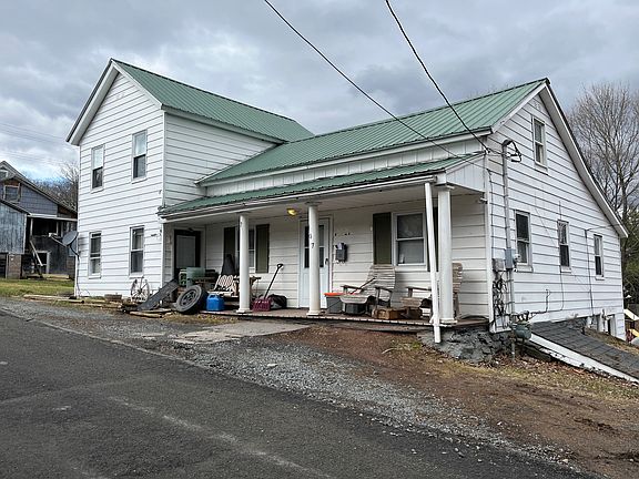 2nd image of 107 Linwood St