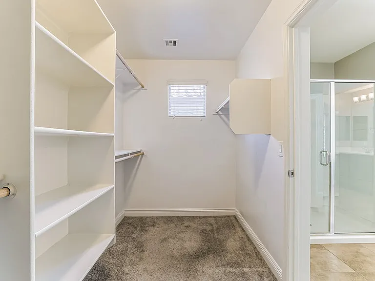 1949 N Arroya — Photo 11