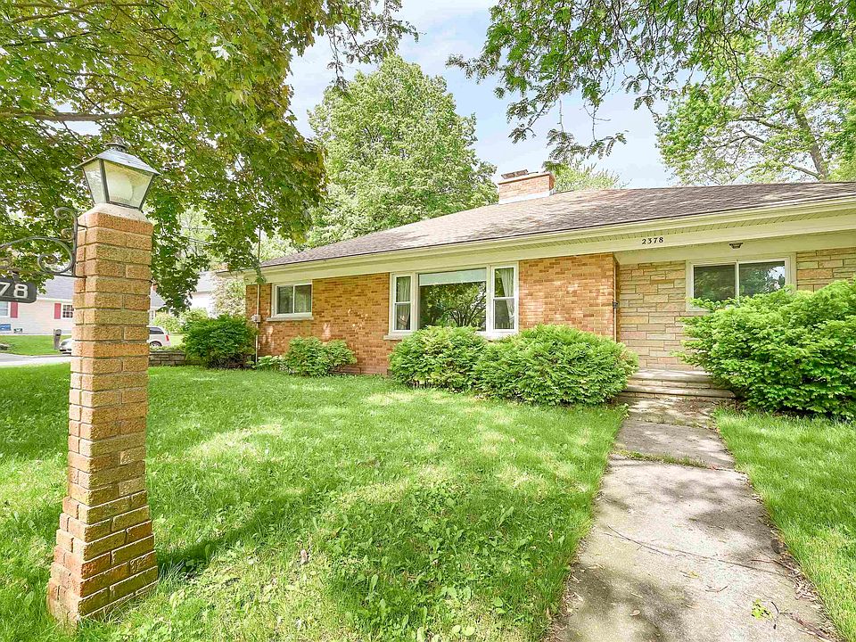 1st image of 2378 Jourdain Ln