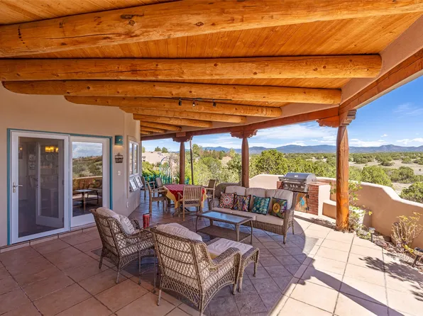 8 Firehearth Pl, Santa Fe, NM 87508