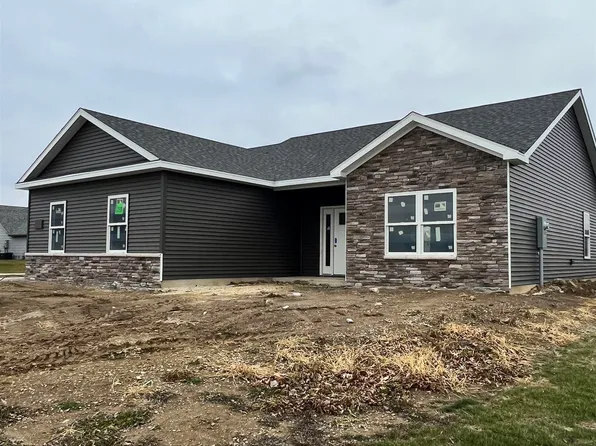 353 Gene Dr, Roanoke, IN 46783