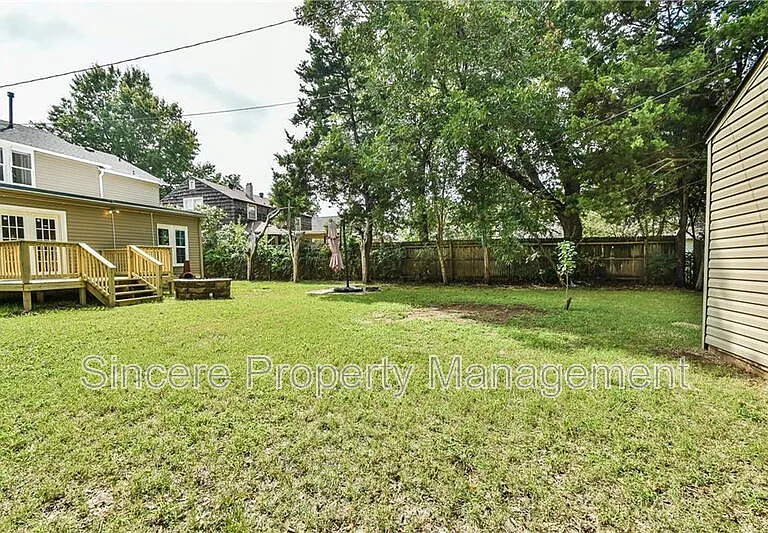 2217 NW 25th St — Photo 18