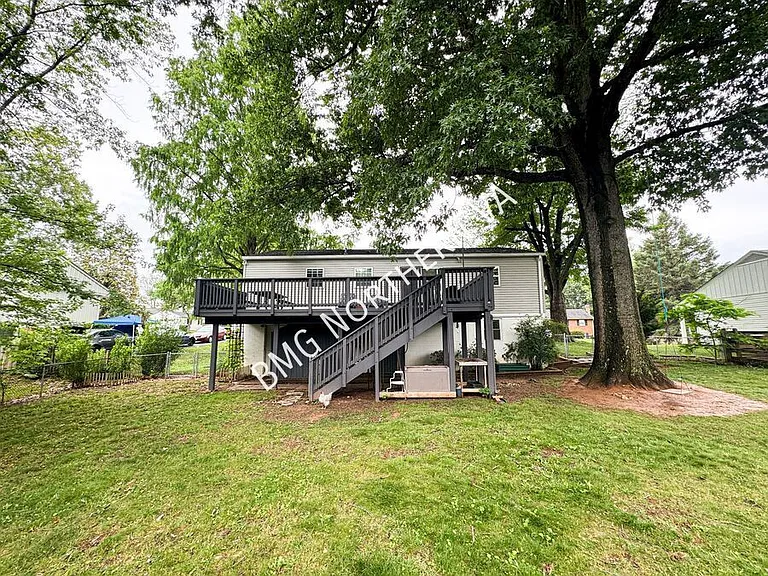 311 Prospect Dr SW — Photo 25