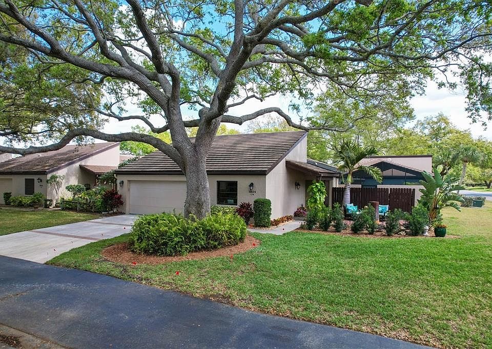 3824 Glen Oaks Manor Dr, Sarasota, FL 34232 | MLS #A4603197 | Zillow