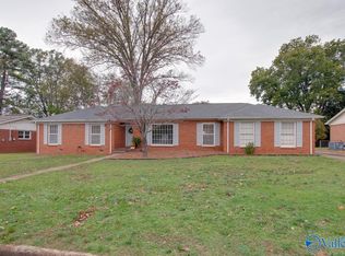 913 Coronado Ave SE, Huntsville, AL 35802