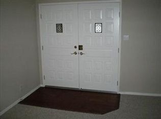 6631 Oakcrest Ave, Carmichael, CA 95608