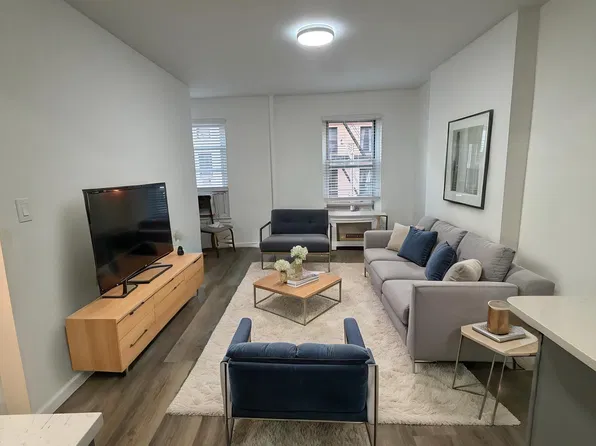 207 East 26th Street image 1 of 5