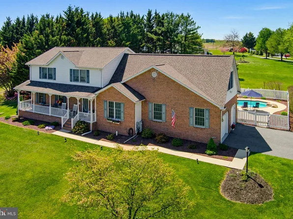 495 Hattie Dr, Hampstead, MD 21074