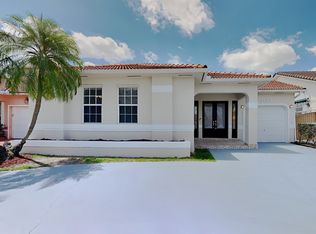 9104 NW 147th Ter, Miami Lakes, FL 33018