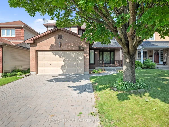 1889 Rosewind Ct, Ottawa, ON K1C 7E3