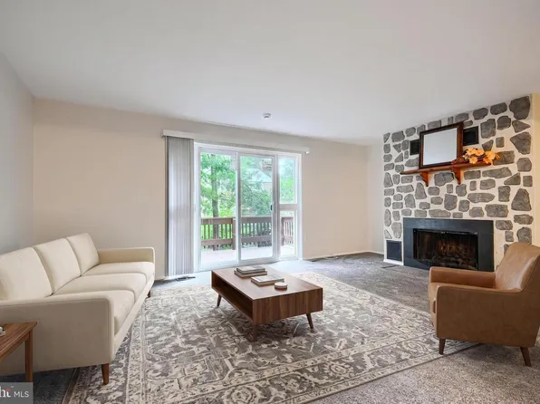 95 Blondell Ct, Lutherville Timonium, MD 21093