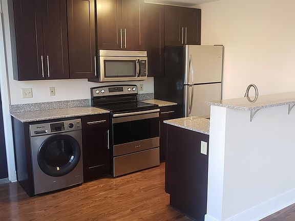 3rd image of 1435 N 2nd St #2L