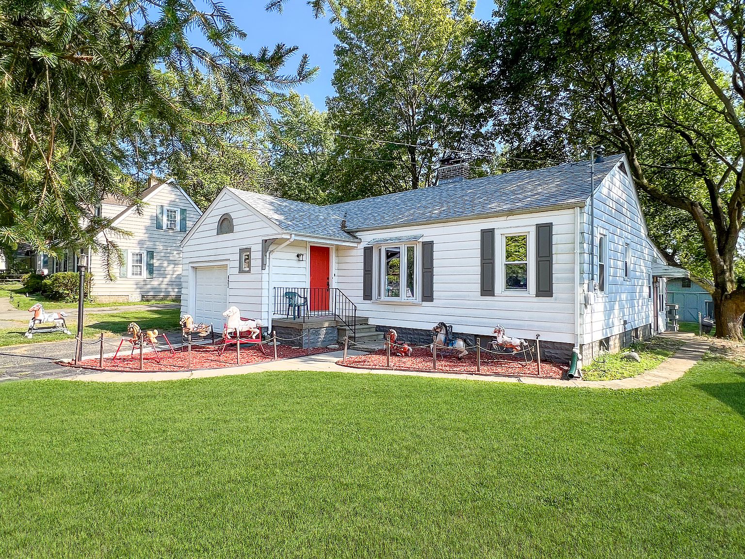 927 Lindberg Rd, Anderson, IN 46012 Zillow