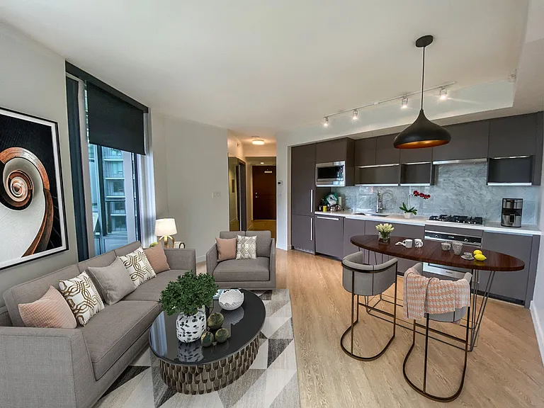 68 Smithe St #1701 — Photo 12