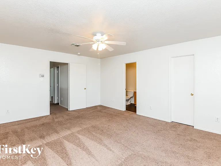 6624 Meadow Way Ln — Photo 9