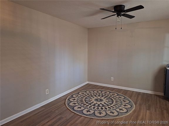 4th image of 2525 Vestal Ave