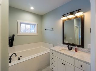 N91W29205 Bobtail Ct, Town Of Merton, WI 53029