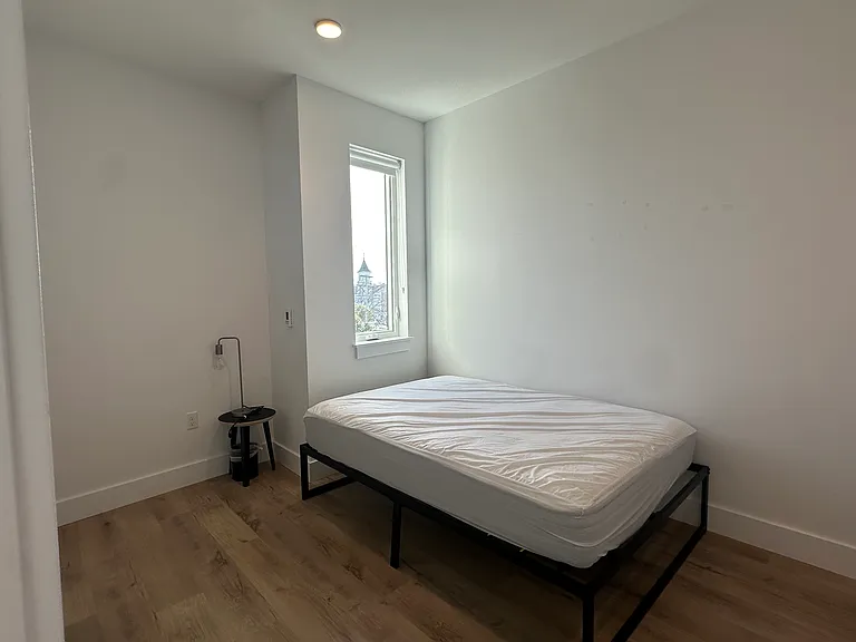 Bosco 1717 University Ave — Photo 113