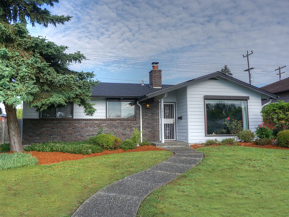 www.LamoureuxRealEstate.com