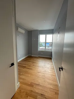 Rented by Greenrock Management | media 5