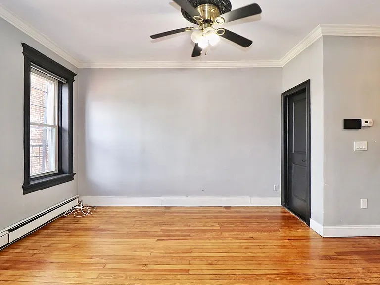 388 Baldwin Ave #3 — Photo 11