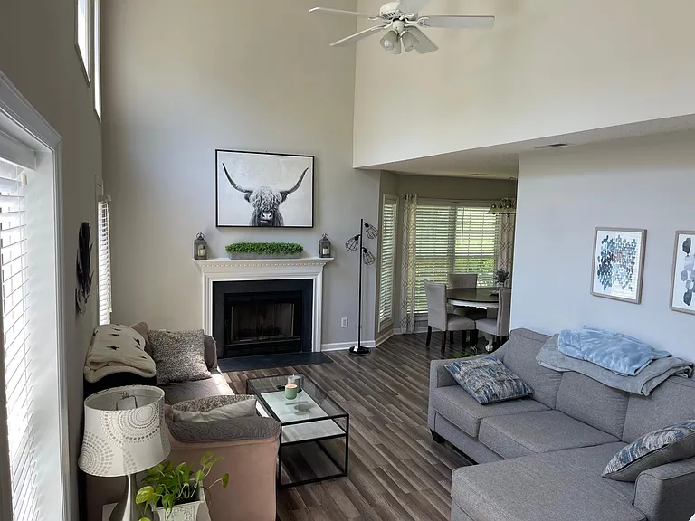 9015 Colony Village Ln — Photo 3