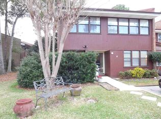 4300 W Francisco APT 8, Pensacola, FL 32504