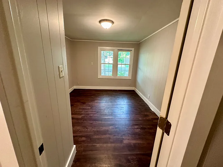 312 Cooper St — Photo 13