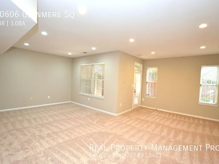 20606 Glenmere Sq — Photo 28