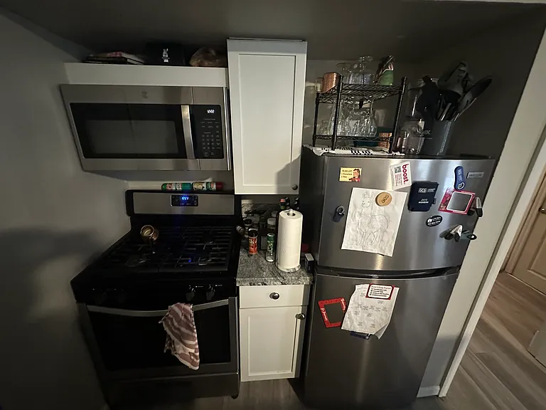 322 Warner St #1 — Photo 4