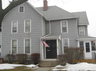 514-516 East Dr, Freeport, IL 61032