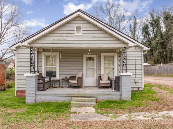 2108 Brantley Rd, Kannapolis, NC 28083