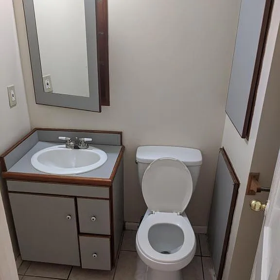 8 Elizabeth St #2 — Photo 3