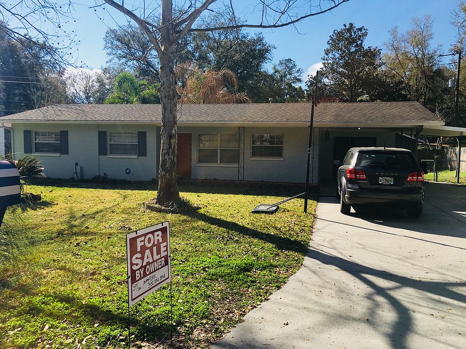 1st image of 3851 NW 15th Ave