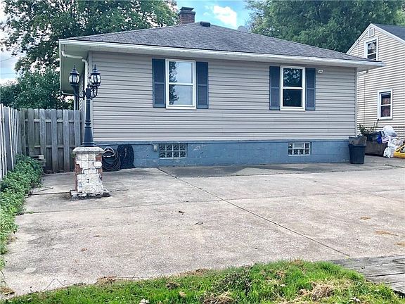 5th image of 4011 Pine Ave