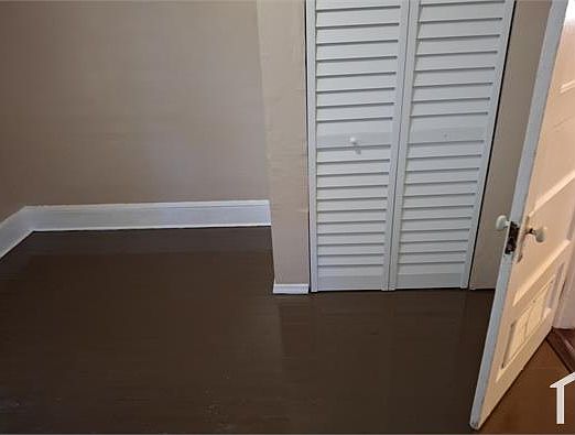 4th image of 1110 Tyler St