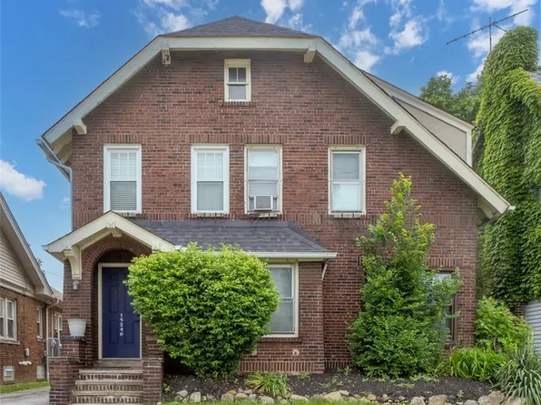 15246 Lake Shore Blvd, Cleveland, OH 44110