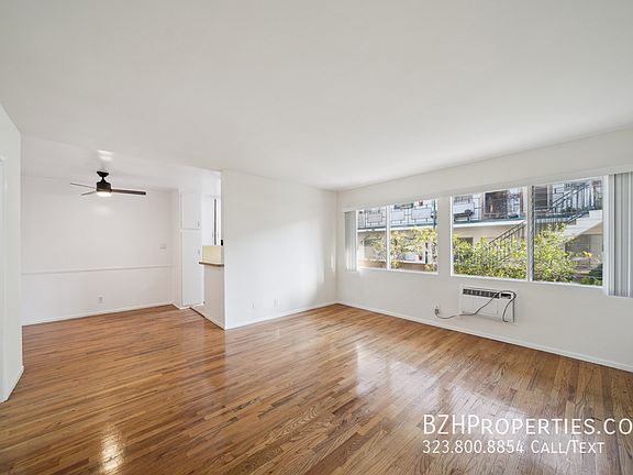 3rd image of 1027 N Edinburgh Ave #2A