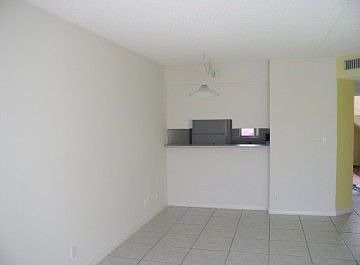 2nd image of 891 Twin Lakes Dr