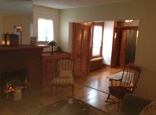 16 Glenwood Rd, Menands, NY 12204