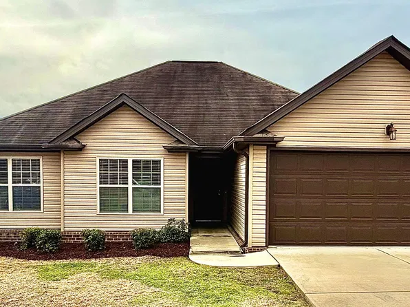 17881 Sallows Dr, Athens, AL 35611