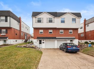 2736 Clayton St, Philadelphia, PA 19152