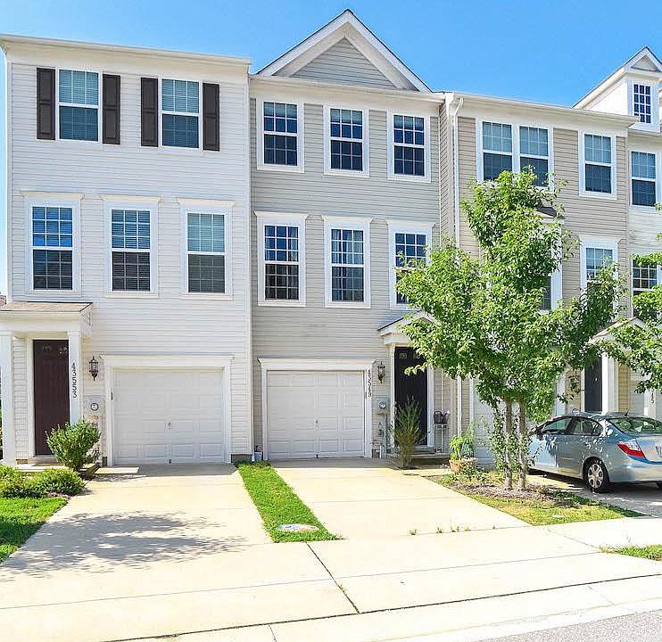 1st image of 43549 Marguerite Way