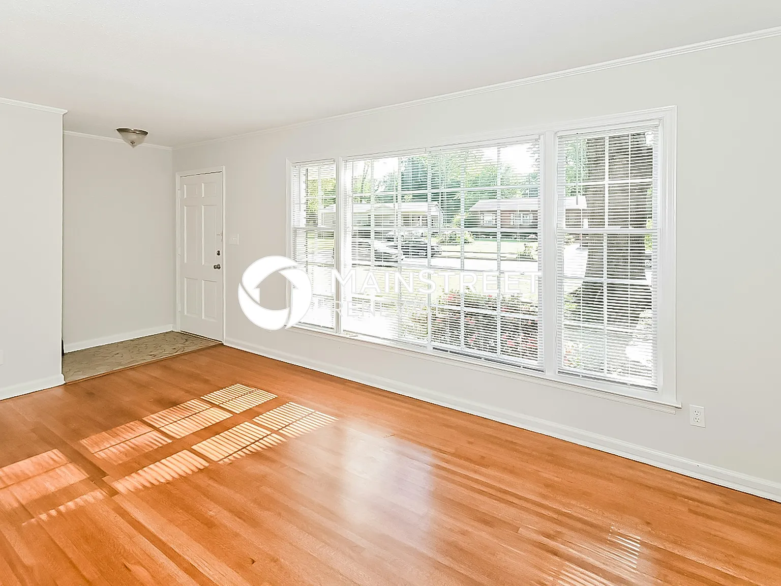 3069 Basswood St — Photo 2