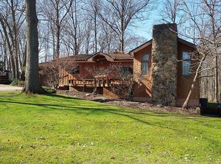 13872 E Bagley Rd, Middleburg Heights, OH 44130