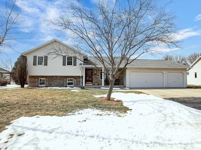 1248 Deer Haven Dr, Menasha, WI, 54952